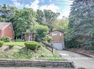 321 Anthon Dr, Pittsburgh, PA 15235