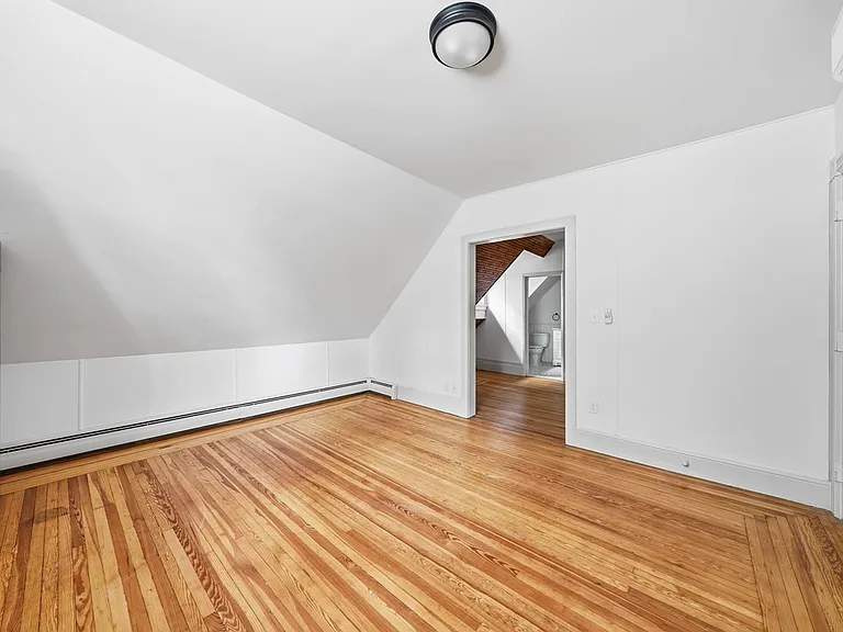 245 Clinton St — Photo 25