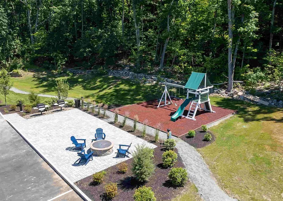 The Brookside Apartments