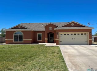 3907 Pat Garrett Ct N, Carlsbad, NM 88220