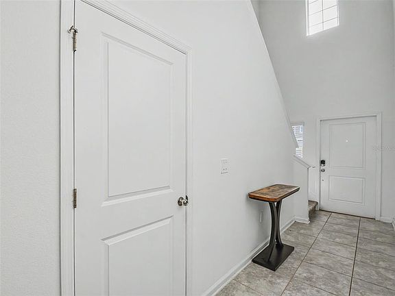 4th image of 1906 NIAGRA DRIVE