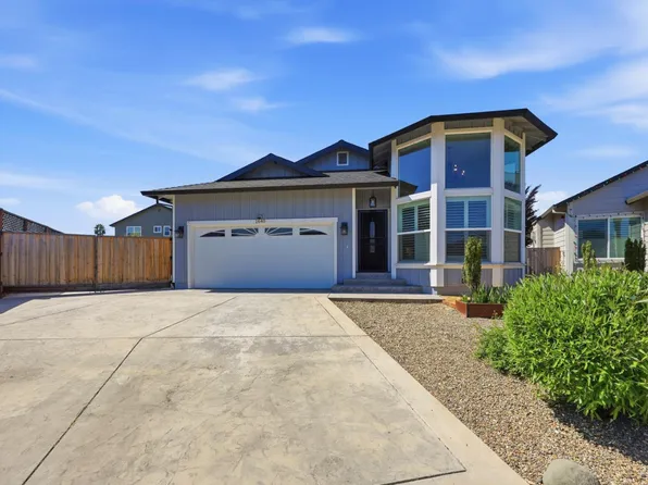 1640 Jenna Place, Santa Rosa, CA 95403