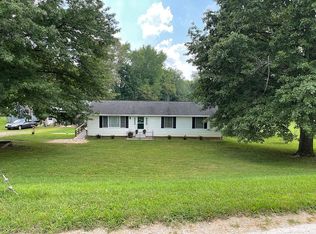 409 Lucas Ln, Point Pleasant, WV 25550