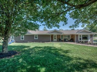 201 Warren St, Fall Branch, TN 37656