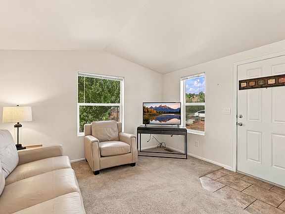 4th image of 16 N Star Vale Dr #110