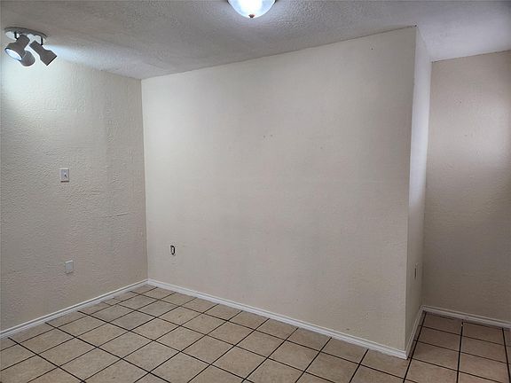4th image of 1803 Church St Unit B