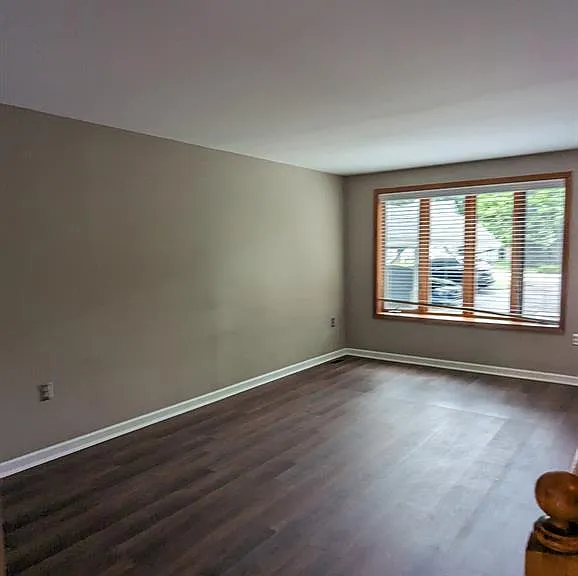 302 E Ann Arbor Trl — Photo 7