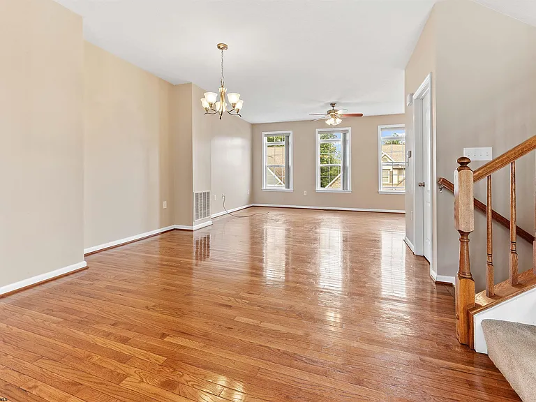 415 Saint Andrews Dr — Photo 8