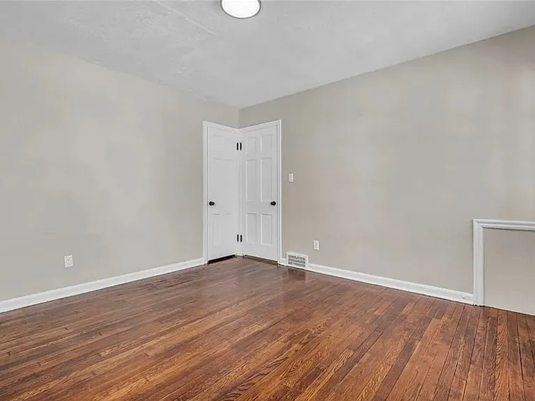 13614 Cedar Rd #DOWN — Photo 11
