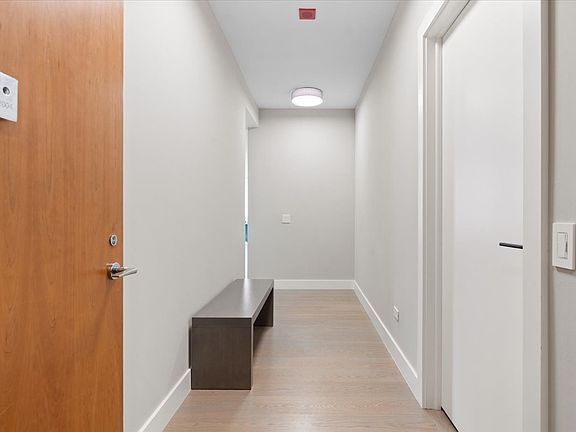 2nd image of 501 N Clinton St APT 2004