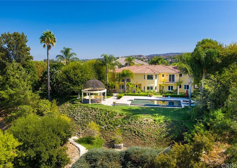 4921 Azucena Rd, Woodland Hills, CA 91364 | Zillow