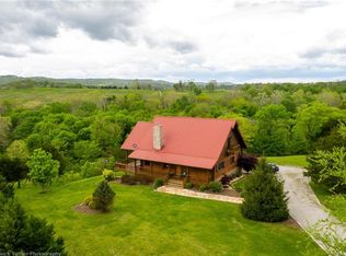 185 Bella Vista Rd, Berryville, AR 72616