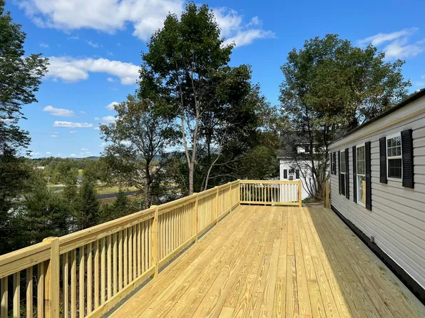 69 South Main Street, Colebrook, NH 03576