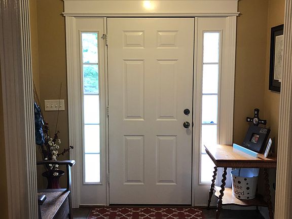 2nd image of 95 Orchard Ln