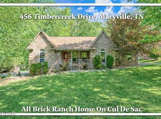 456 Timbercreek Dr, Maryville, TN 37803
