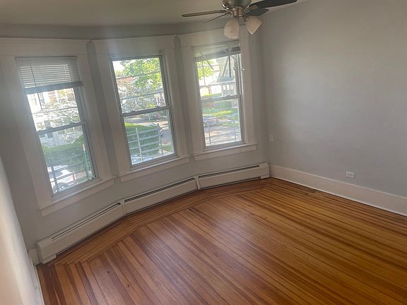 5th image of 32 Grandview Ave Floor 2
