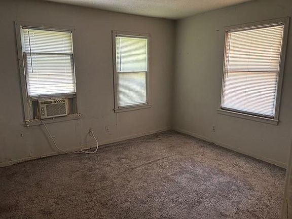 5th image of 273 Sammons St
