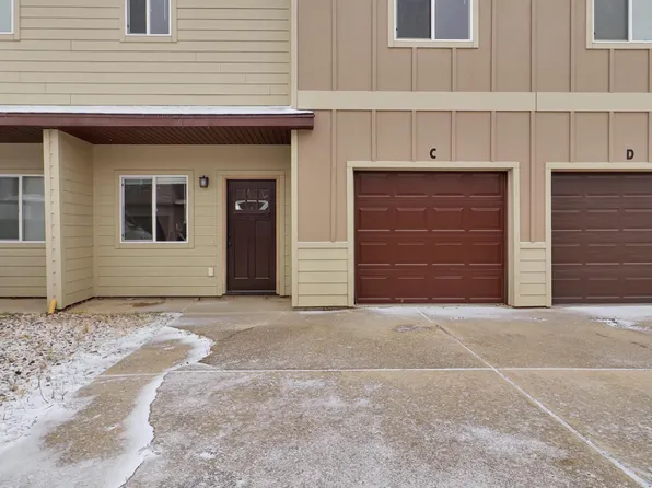 5803 Victoria Ave Unit C, Williston, ND 58801