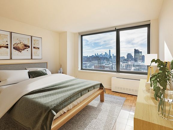 5th image of 312 11th Ave APT 11L