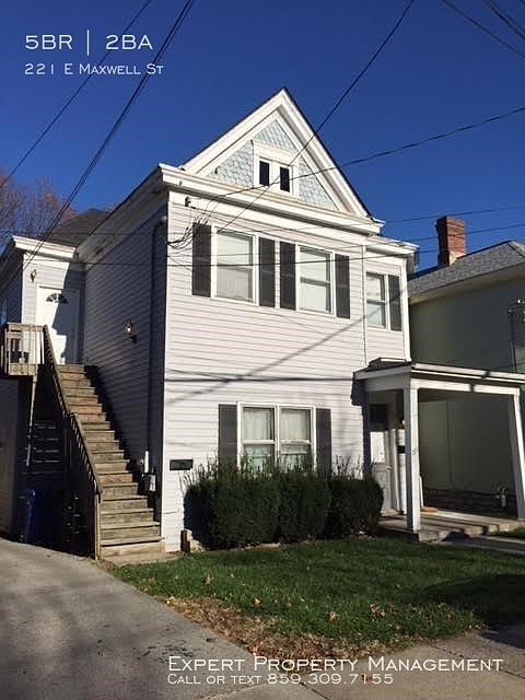 2nd image of 221 E Maxwell St