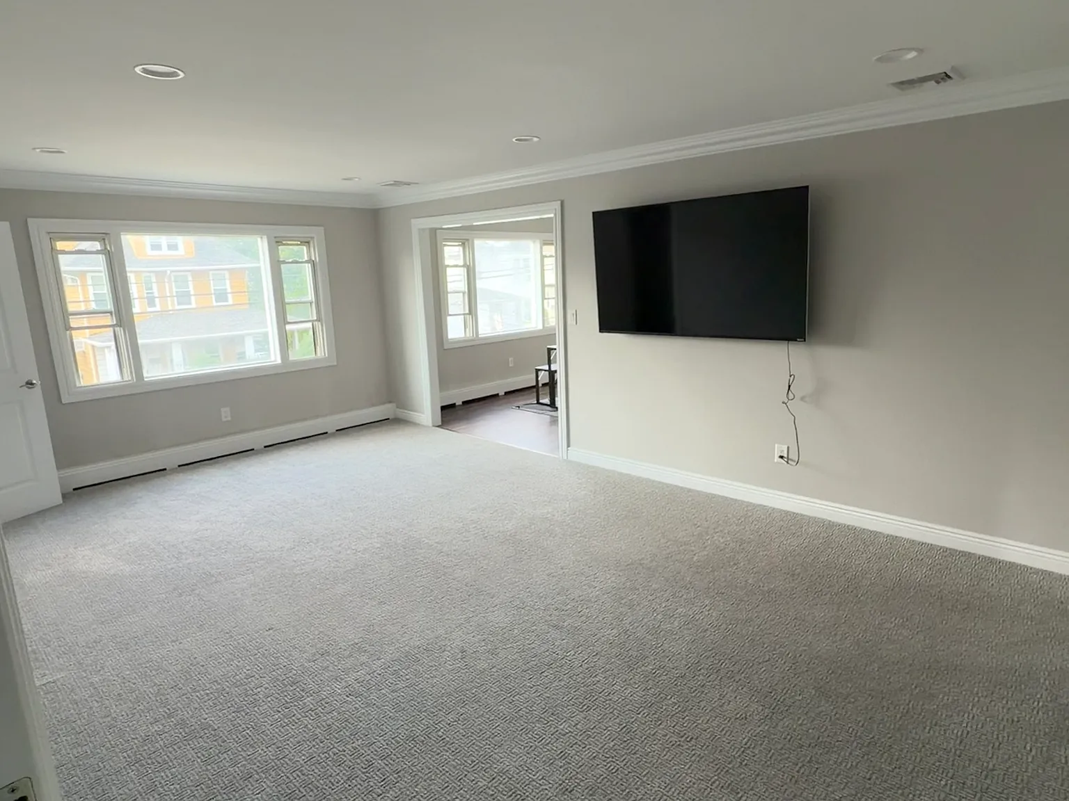 2 bed, 1100 sqft, $2,800 — Photo 3