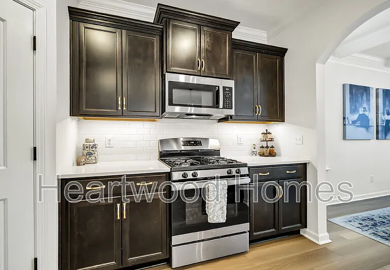924 Windchase Way — Photo 14