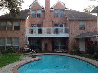 5314 Braeburn Dr, Bellaire, TX 77401
