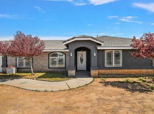 8141 Arrowhead Rd, Phelan, CA 92371