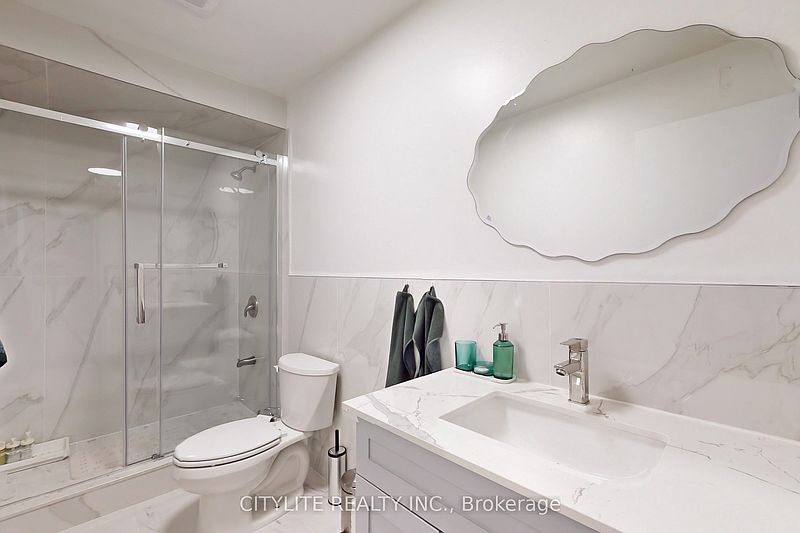 Toronto House for rent - 3 Bedrooms — photo 15
