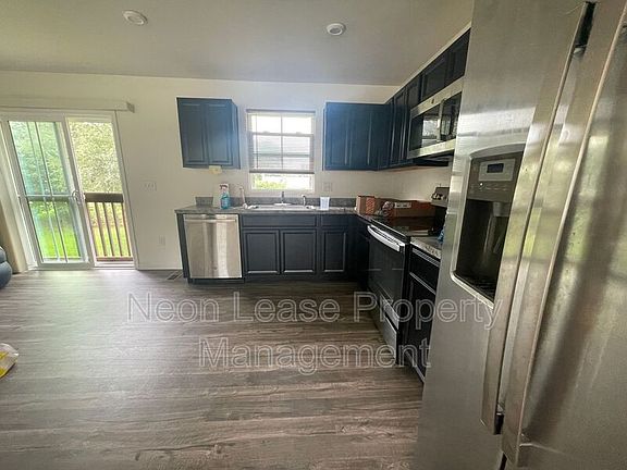 5th image of 6278 Pebblebrook Dr