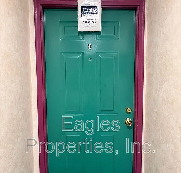 103 N Center St #C — Photo 4