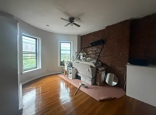 520 Columbus Ave #3 Photo 1