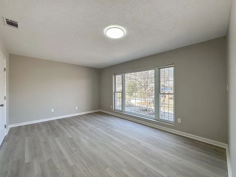 7 Lanvale St — Photo 15