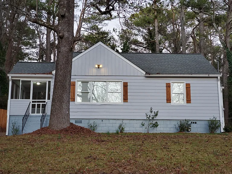 Front Exterior, Winter