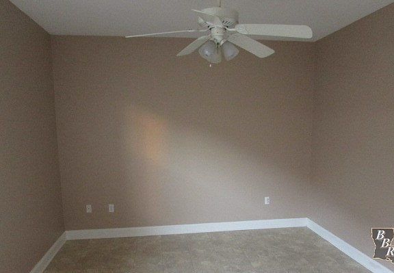 5th image of 350 Garden View Dr