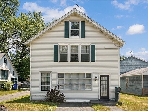 2nd image of 28 Montgomery St