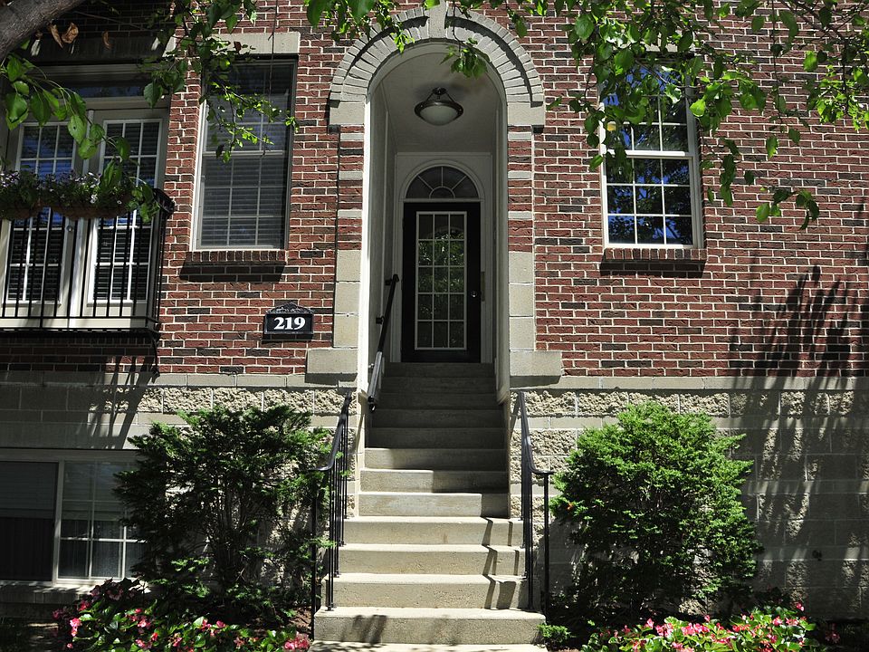 219 North New Jersey 