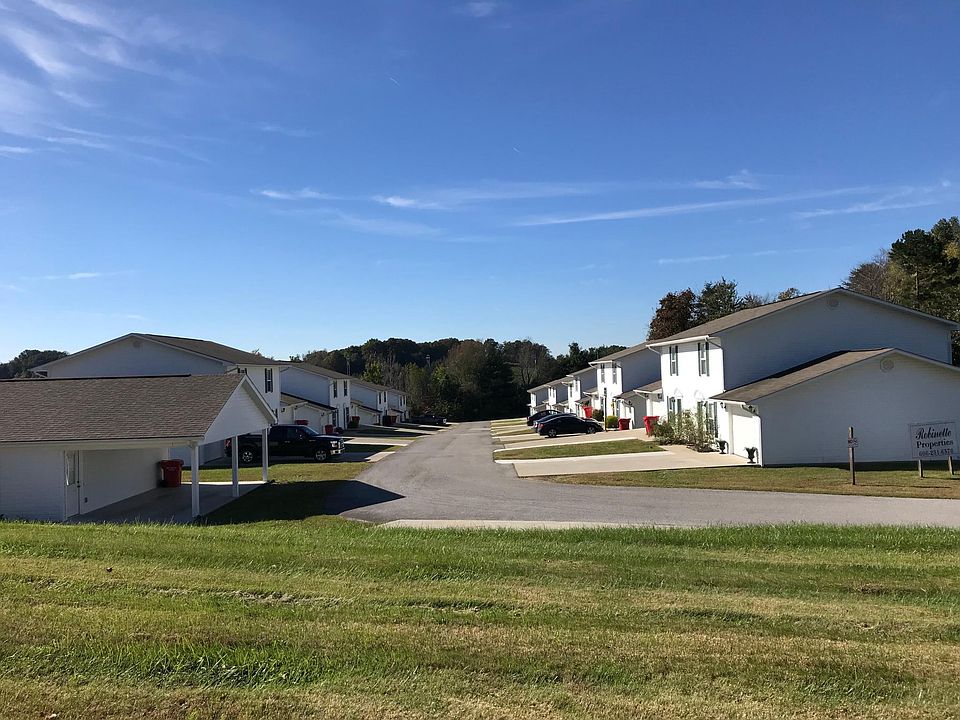 1st image of 57 Carolyn Dr