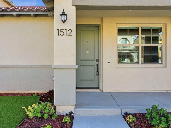2nd image of 1512 Donze Ave
