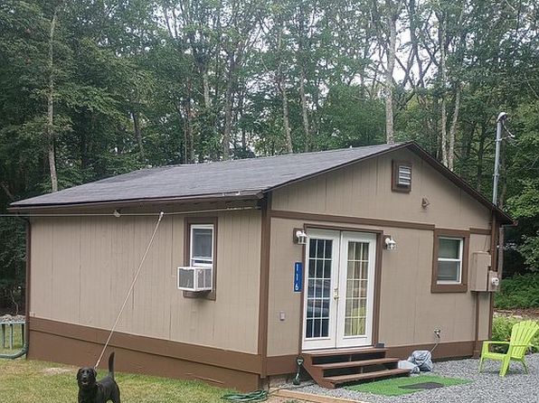 116 Pine Dr
