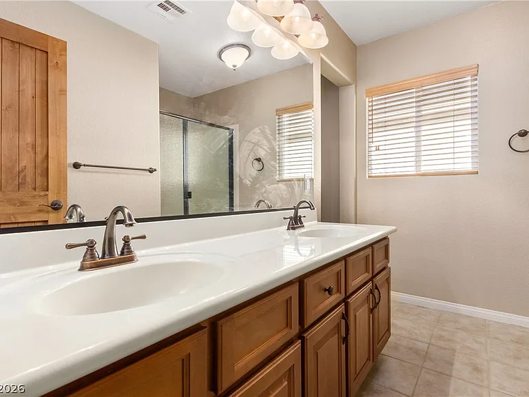 8461 Moondance Cellars Ct — Photo 32