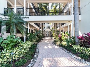 1400 Gulf Shore Blvd N APT 307, Naples, FL 34102