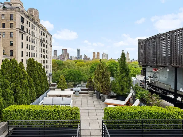 15 E 70th St Unit Phb, New York, NY 10021