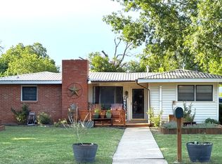 313 Miami St, Coleman, TX 76834