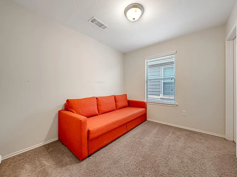 15815 Grey Boulder Dr — Photo 18