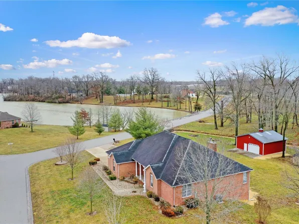 8326 Heron Cv, Freeburg, IL 62243