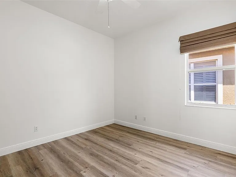14644 Mirasol Manor Ct — Photo 24
