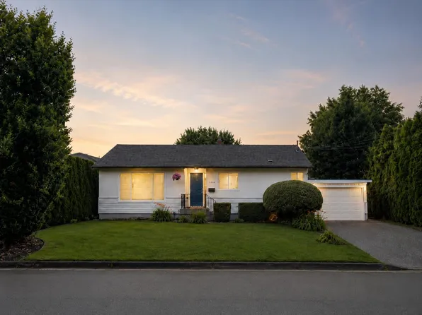 9335 Woodbine St, Chilliwack, BC V2P 5S6