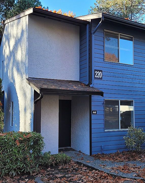 1st image of 220 Newport Way Nw #E-44