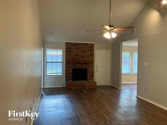 3rd image of 9009 Wessex Ct